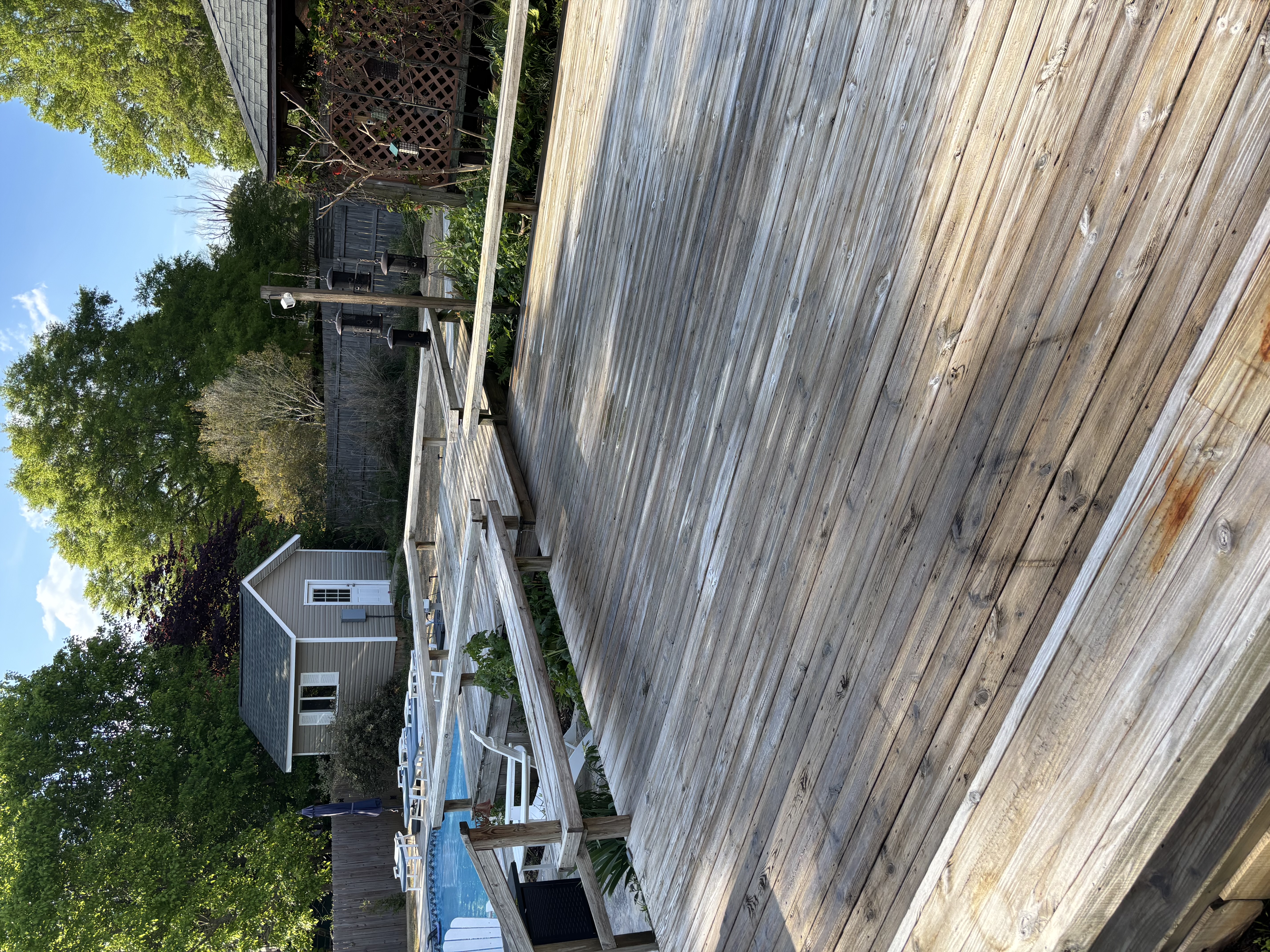Deck Soft Wash & Stain